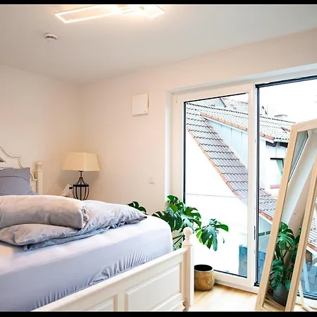 New Full Balkon * Augsburg